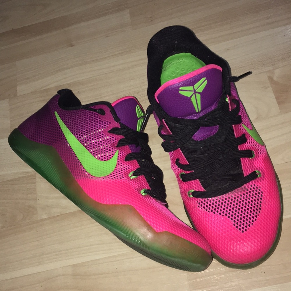 Kobe (pink)